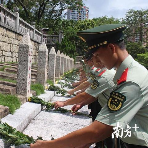 (超次元觉醒手游)超次元觉醒机动战士:揭秘未来世界的无尽战斗与命运之谜