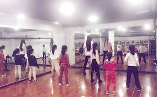 苏家屯星梦舞蹈艺术培训中心：以专业教学引领行业潮流，帮助孩子们发现舞蹈潜能