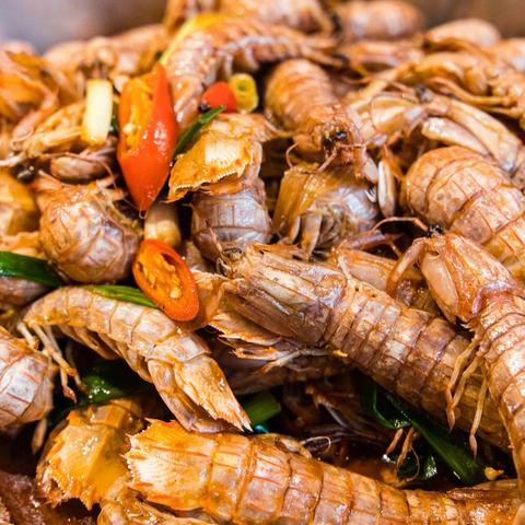 (怎样蒸皮皮虾好吃窍门)如何正确蒸煮皮皮虾才能保持鲜嫩口感和最佳风味 (怎样蒸皮皮虾好吃窍门)如何正确蒸煮皮皮虾才能保持鲜嫩口感和最佳风味