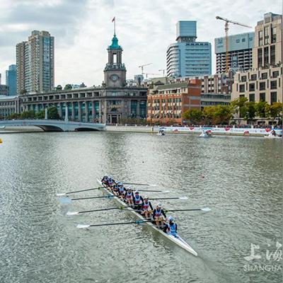 (以坚持到底为话题作文)探索手游魅力：以坚持到底的精神解析百年等待的答案