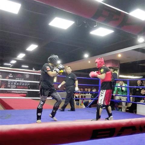 (激战四方规则)激战四方：探索战场女神OL的勇士之路与精彩玩法解析